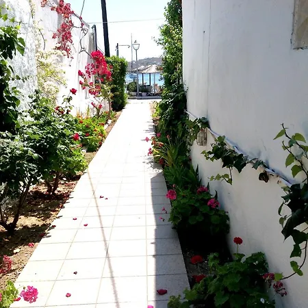 Marianna's Livadi (Serifos)