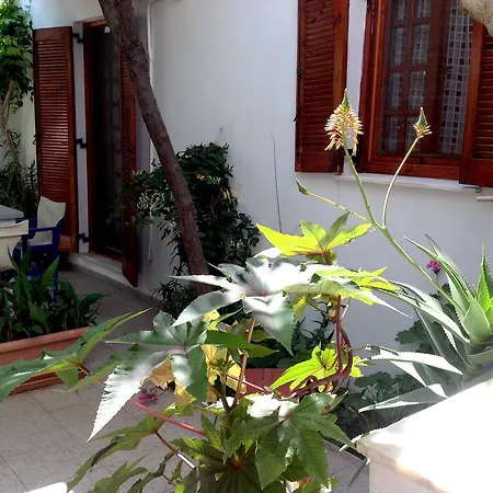Marianna's Aparthotel *